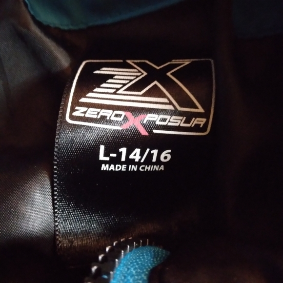 Boy's ZeroXposlir fall or spring coat .size large (14/16). - Picture 2 of 3